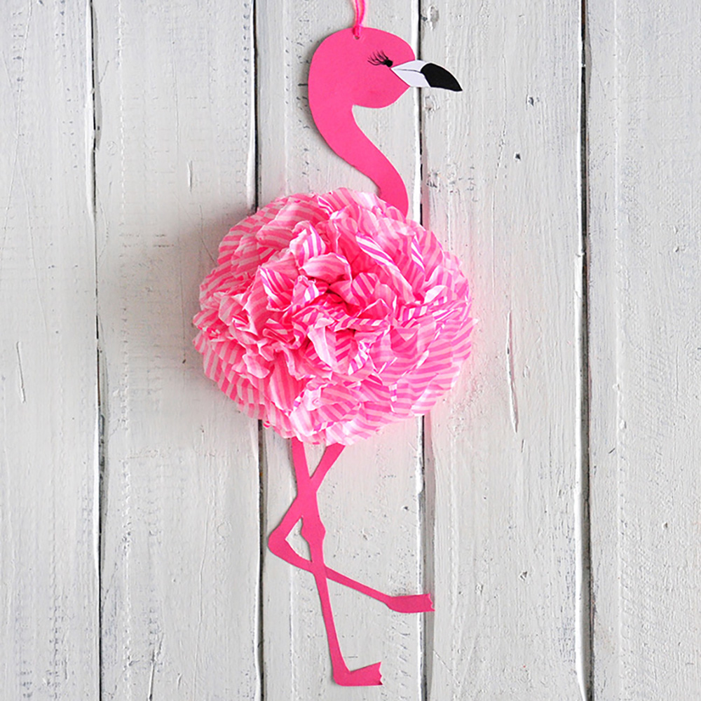 miss_red_fox_pink_flamingo
